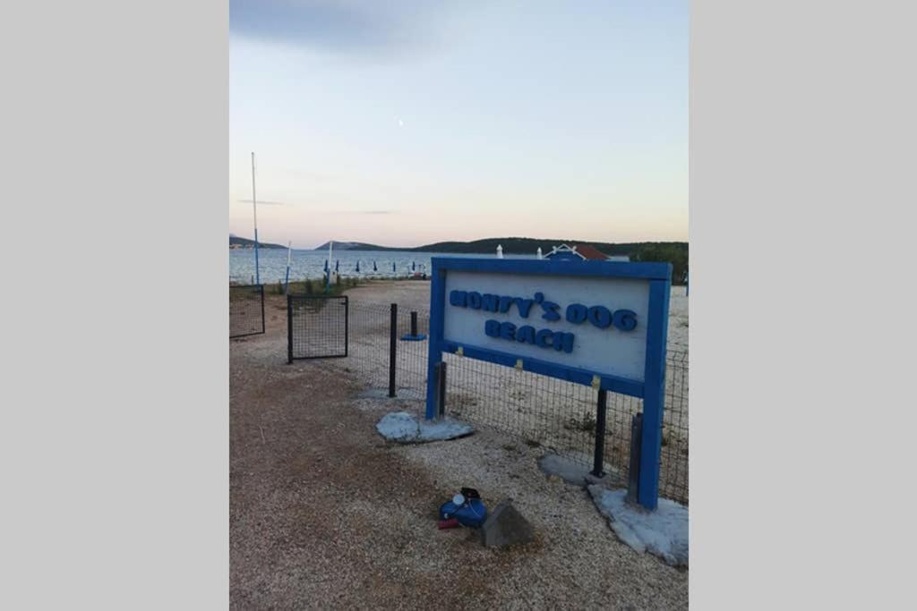 Ribaric Villa Banjol Exterior foto