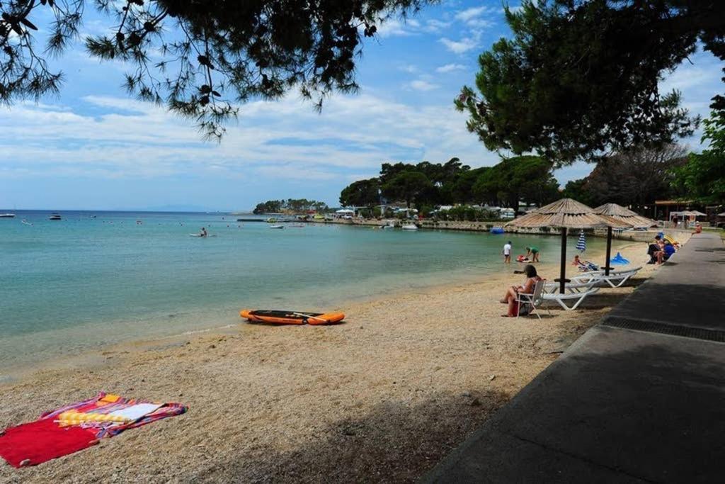 Ribaric Villa Banjol Exterior foto